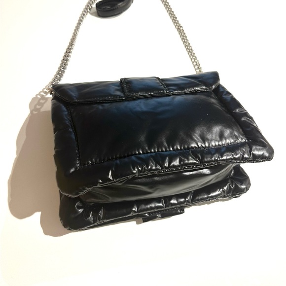 🚨CLEARANCE SALE🚨“NEW” Zara QUILTED BUCKLE CROSSBODY BAG - Picture 6 of 9